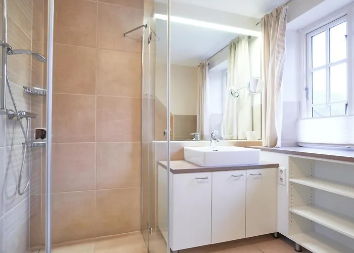 Wiesengruen Wyk auf Foehr